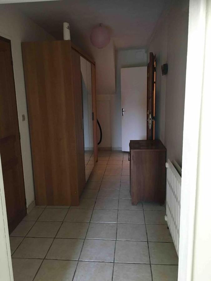 Maison Au Calme Proche Des Cures Apartment Jonzac Ngoại thất bức ảnh